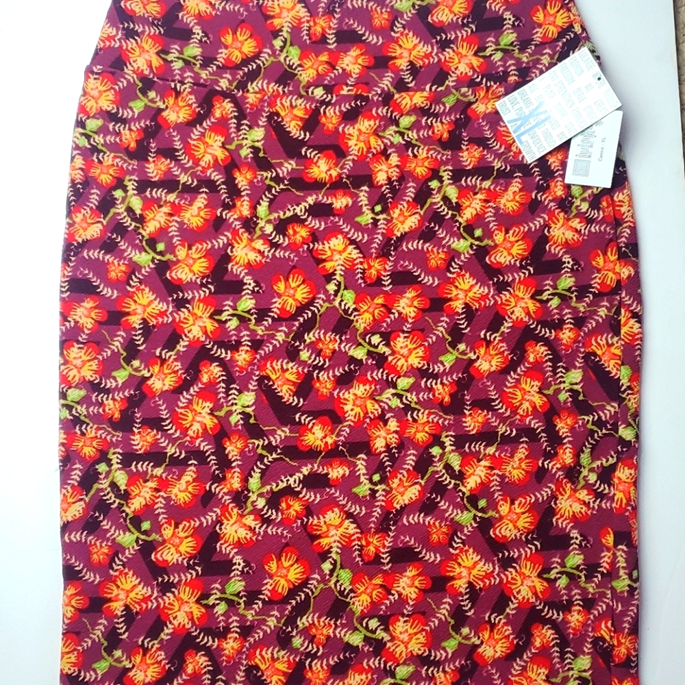 NWT Lularoe Cassie pencil skirt - Picture 1 of 4